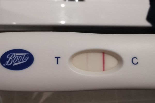 9dpo.... Line eyes! Please help
