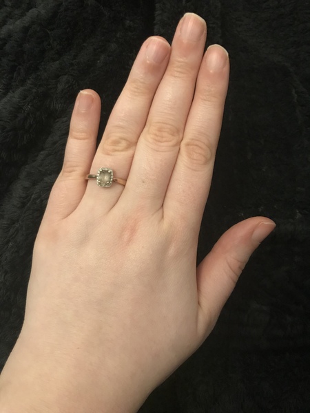 Does anyone want to play 'guess the age of my hands?