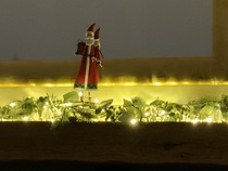 Something sparkly to replace my tree