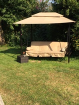 AIBU to despise outdoor sofa and coffee table sets?