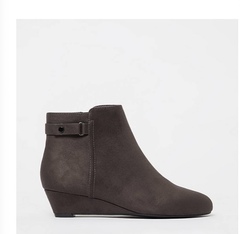 What instantly ages?