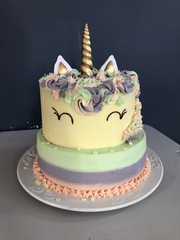 Unicorn cake - help!