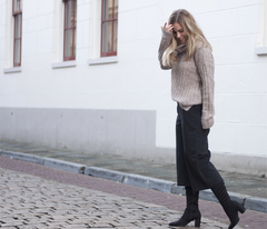 Help! What to wear with these Penelope Childers boots?