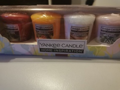 Anyone fancy a Christmas present swap thread?
