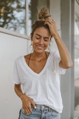 What do you wear to look understated sexy in your 40s?