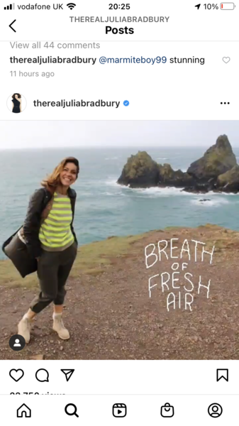 Julia Bradburys jumper on Devon and Cornwall walks tonight