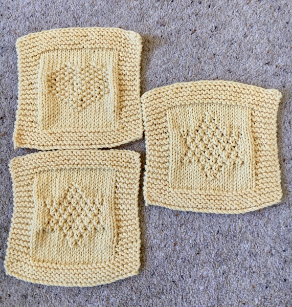 Woolly Hugs. A Blanket for the very lovely UtterlyEthereal. Crafters and donors, we need your help.