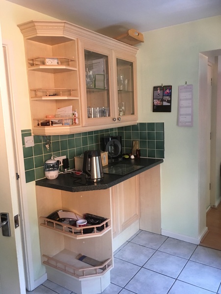 What to do with my kitchen? (Pictures included)