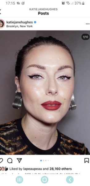 Is anyone else obsessed with Katie Jane Hughes on Instagram?