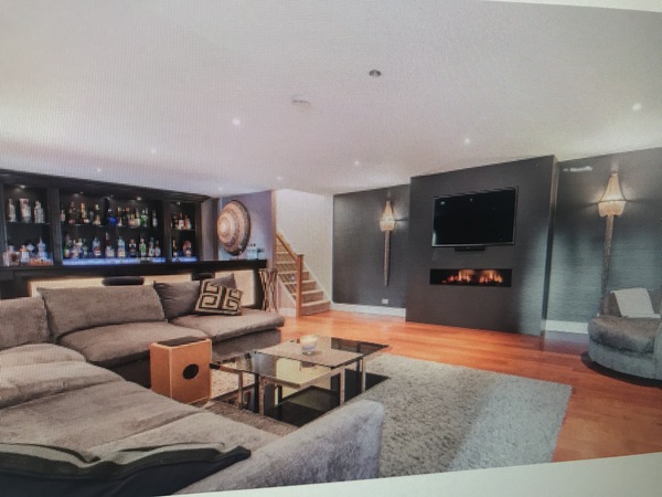Property porn, can I find these light fittings?
