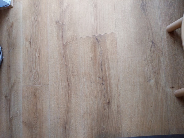 Please can I see pictures of your engineered wood floors... especially the scratches