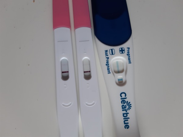 Pregnancy tests not get any darker 4 days after period due