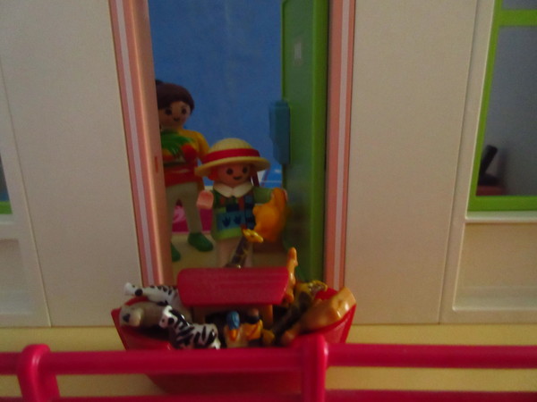 Playmobil pandemic in our house part 3