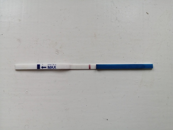Anyone 3-6dpo and want to share ridiculous symptom spotting / poas urges?
