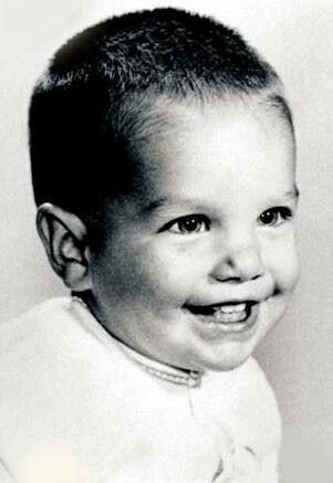 Guess the celebrity