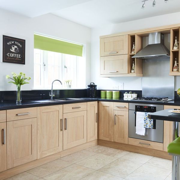 I hate my kitchen but it cost a lot of £££