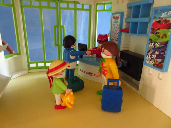 Playmobil pandemic in our house part 3