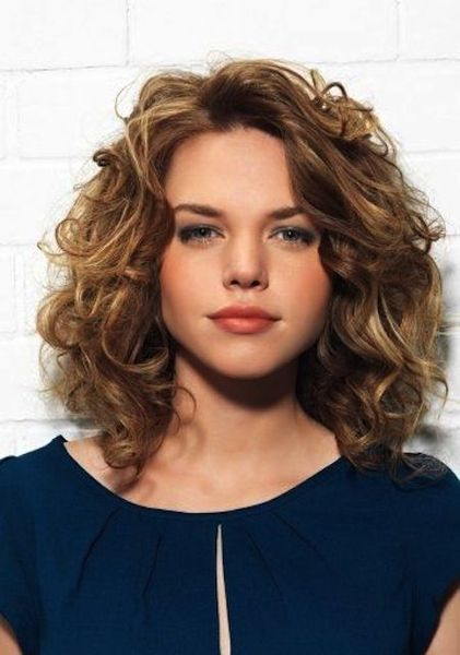 What kind of hair products do I need for nice curls / waves.