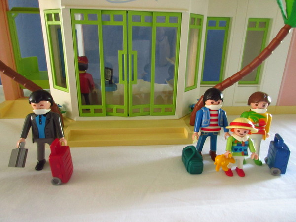 Playmobil pandemic in our house part 3
