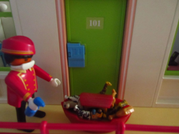 Playmobil pandemic in our house part 3