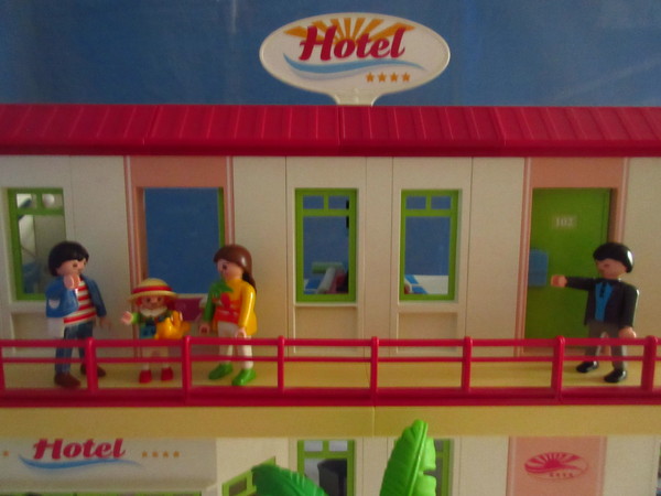 Playmobil pandemic in our house part 3