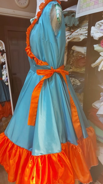 If I'm doing a frill on a full circle skirt should it be cut on a curve or straight?