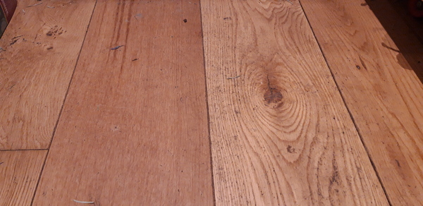 Please can I see pictures of your engineered wood floors... especially the scratches