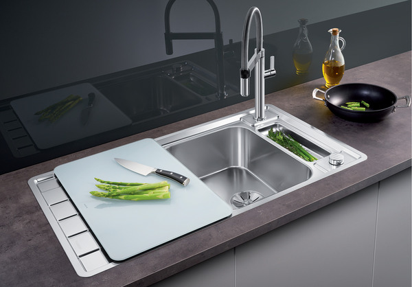 Stainless steel sink with glass surround and drainer - has anyone had one of these?