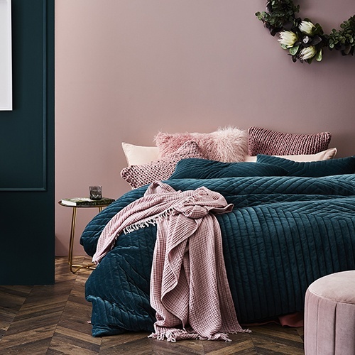What goes with deep teal?