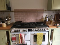 Handmade kitchens of Christchurch/davey and Alger