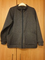 Any sewing aficionados? I need a stitch and bitch...