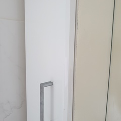 Say NO to glossy bathroom units?
