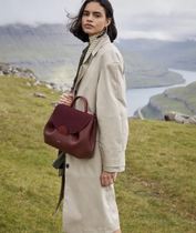 Les Parisiennes des Mamansnet: "You gotta have style. It helps you get down the stairs." - Diana Vreeland