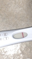 LINE EYES! Please help I'm crying but I'm scared!