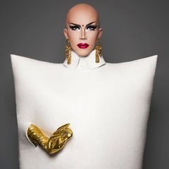 Drag is the Black & White minstrel-ism of today