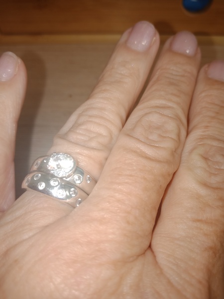 How many rings do you wear? (Engagement, wedding etc)