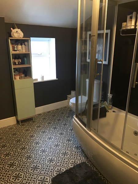 Bathroom tile help please