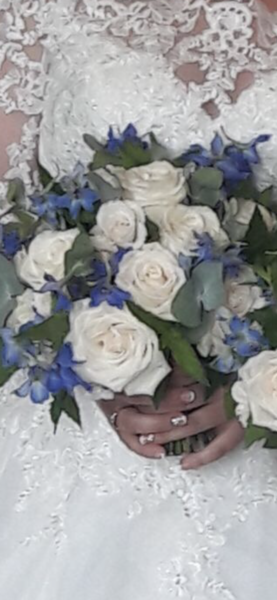 What flowers did you have at your wedding?