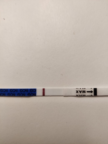 Line eyes at 8dpo... Evap line or the real deal?