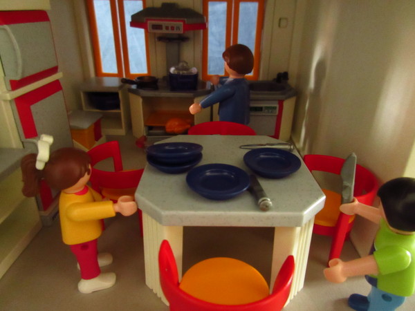 Playmobil pandemic in our house part 4