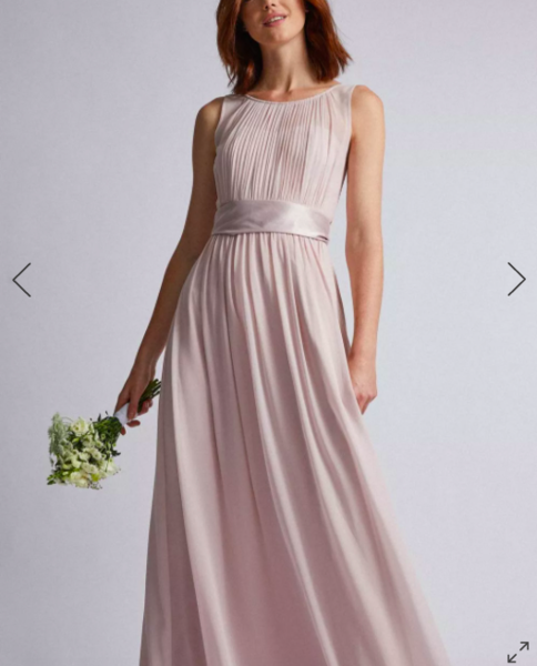 Which colours work with this dress?