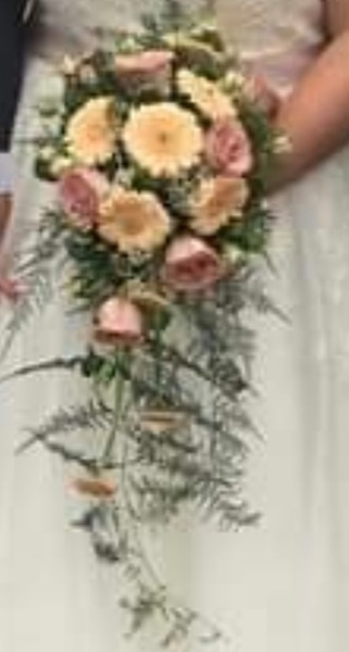 What flowers did you have at your wedding?