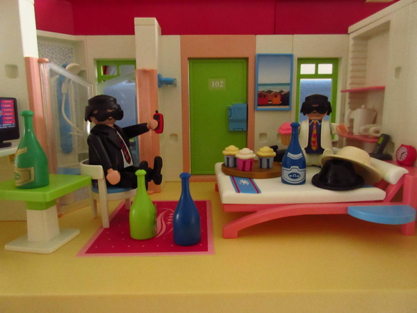 Playmobil pandemic in our house part 4