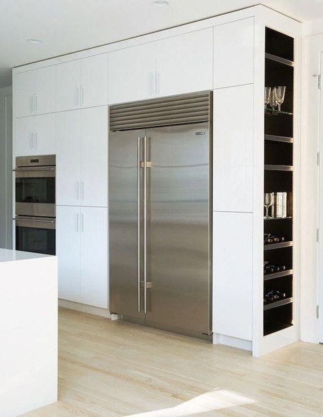 Another kitchen layout one...