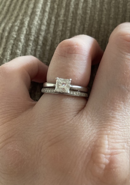 If you have a solitaire engagement ring