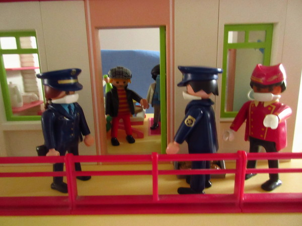 Playmobil pandemic in our house part 4