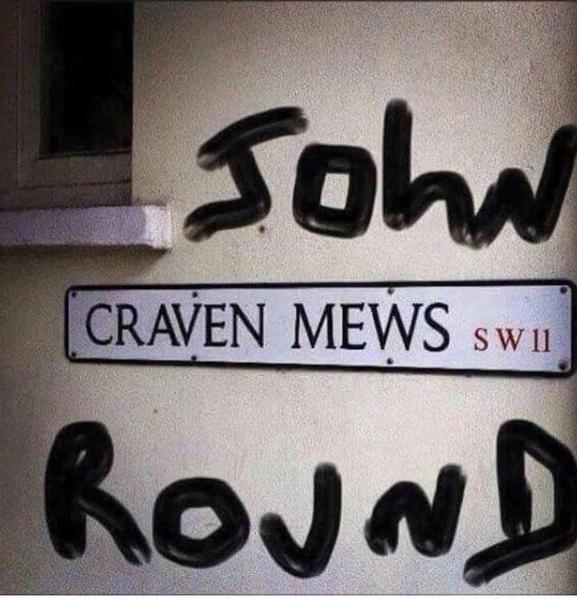 Who chooses new road names?
