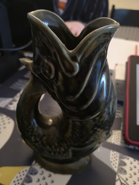 Clearing MIL house, how do I sell her stuff?