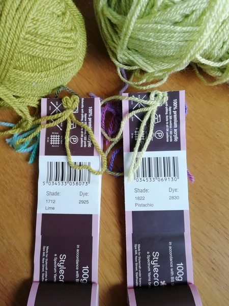 Style craft wool colour help !