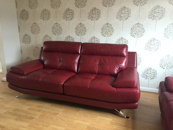 Help me decorate my living room